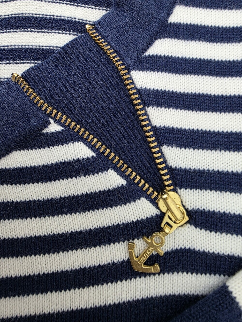 Coastal Blue And White Striped Sweater Size Small Gold-tone Zipper Anchor Detail